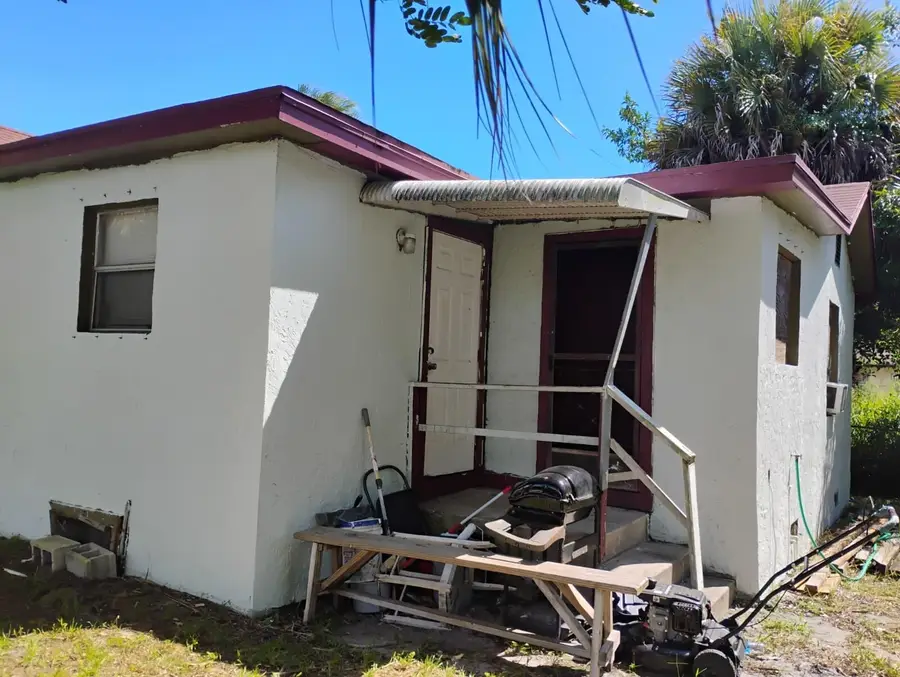 619 N 9th N Street, Fort Pierce, FL 34950 - #2