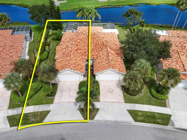8252 SE Double Tree Drive, Hobe Sound, FL 33455