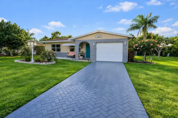 4871 NW 13th Avenue, Deerfield Beach, FL 33064