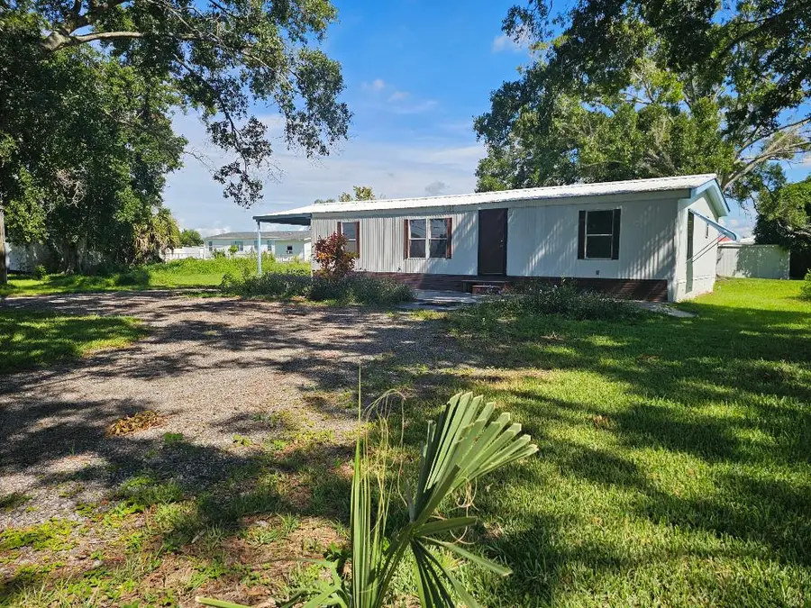 925 SW 39th Lane, Okeechobee, FL 34974 - #2