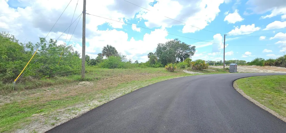 8055 Sunrise Circle, Labelle, FL 33935 - #1