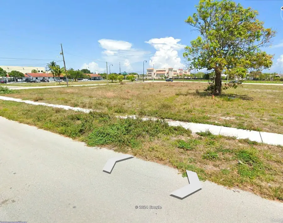 84 SW 1 Court, Deerfield Beach, FL 33441 - #3