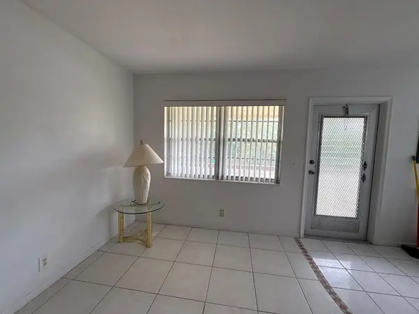 144 Norwich, West Palm Beach, FL 33417