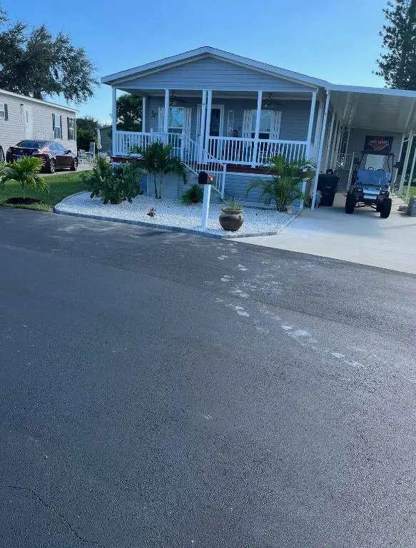 88 Sandhill Boulevard, Fort Pierce, FL 34982
