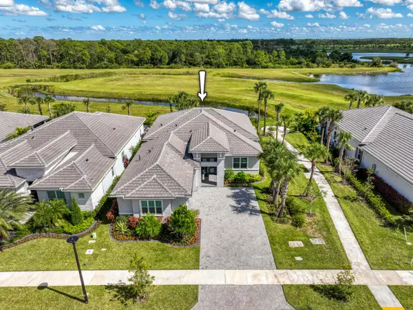 10016 Timber Creek Way, Palm Beach Gardens, FL 33412