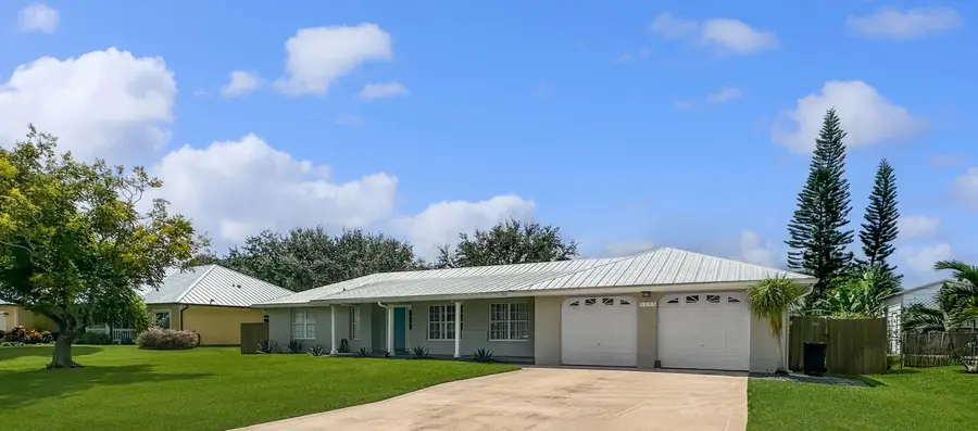 5205 Feather Creek Drive, Fort Pierce, FL 34951 - #3