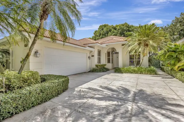 229 E Tall Oaks Circle, Palm Beach Gardens, FL 33410