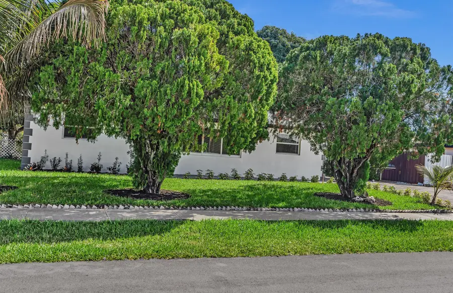 4040 NE 4th. Avenue, Deerfield Beach, FL 33064 - #2