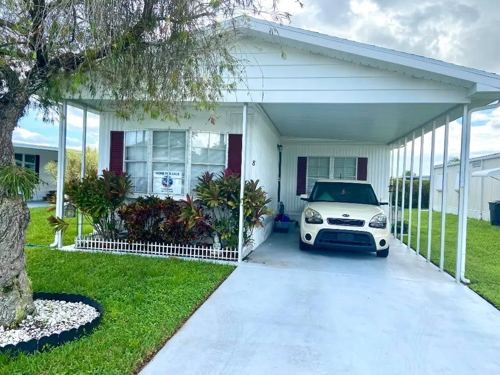 8 Florencia Ln, Port Saint Lucie, FL 34952 - #1