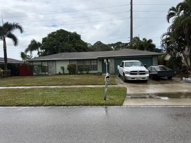 203 Canterbury Drive W, Riviera Beach, FL 33407 - #2