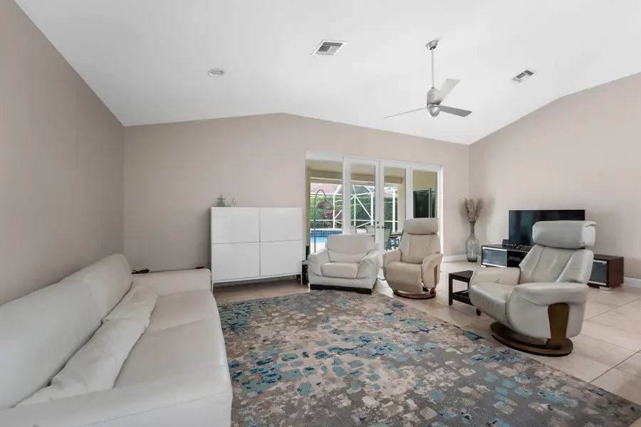 5658 S Fountains Drive, Lake Worth, FL 33467 - #2