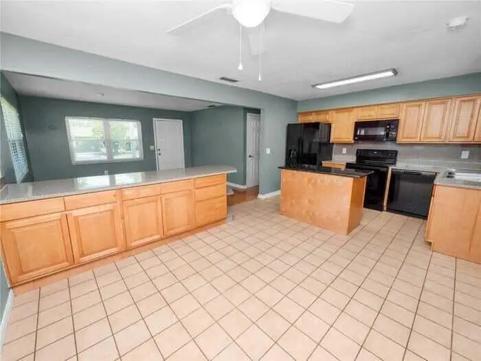 5134 Harvard Street W, Lakeland, FL 33810 - #3