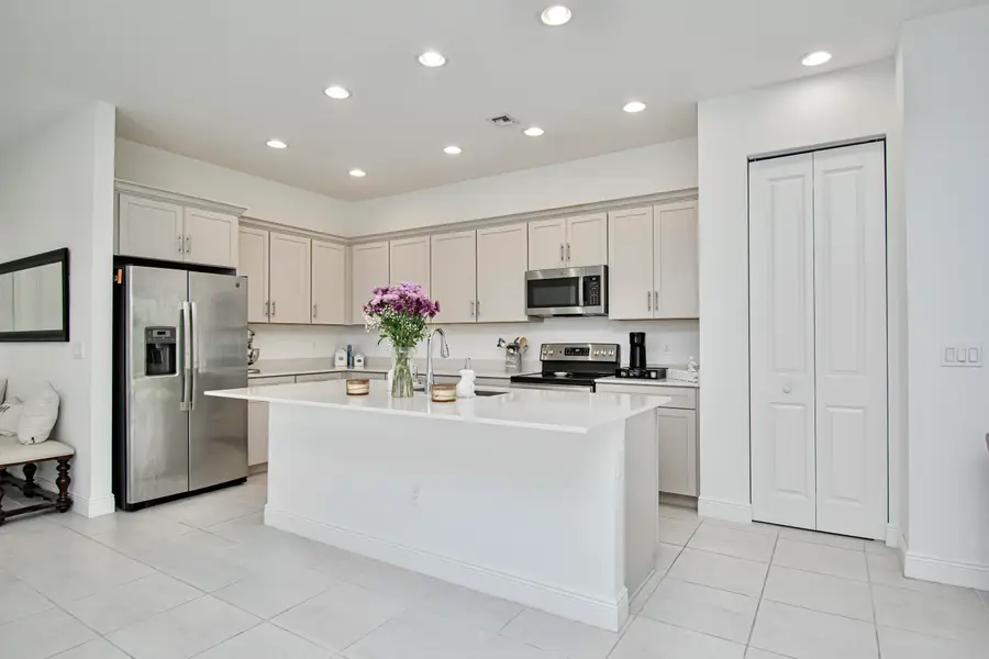 16420 Sandy Shore Drive, Loxahatchee, FL 33470 - #2