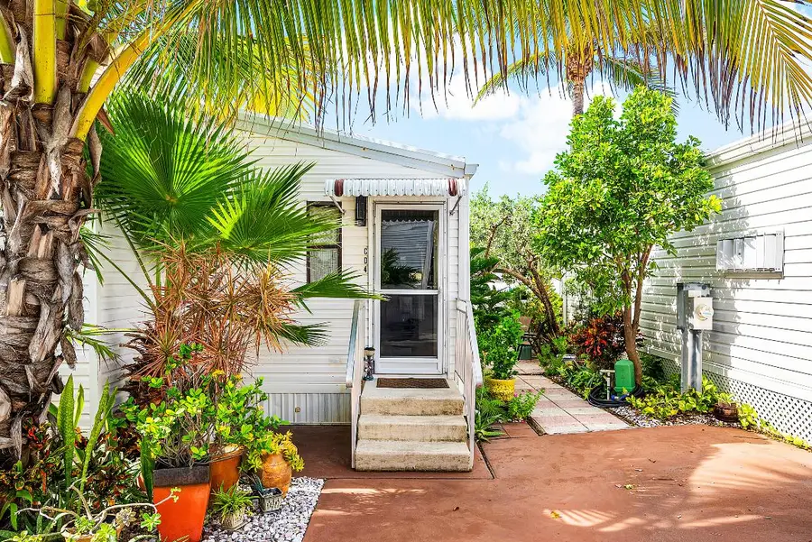 4 East Cedar Drive #Cd, Briny Breezes, FL 33435 - #2