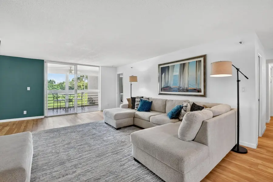 5340 NW 2nd Avenue #220, Boca Raton, FL 33487 - #3