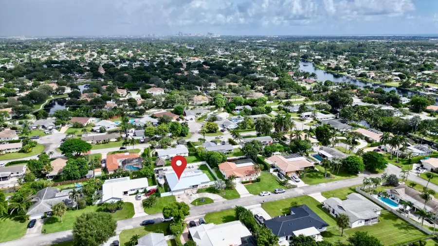 1861 Caribbean Road W, Lake Clarke Shores, FL 33406 - #3