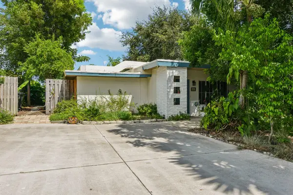 221 NE 17th Street, Delray Beach, FL 33444