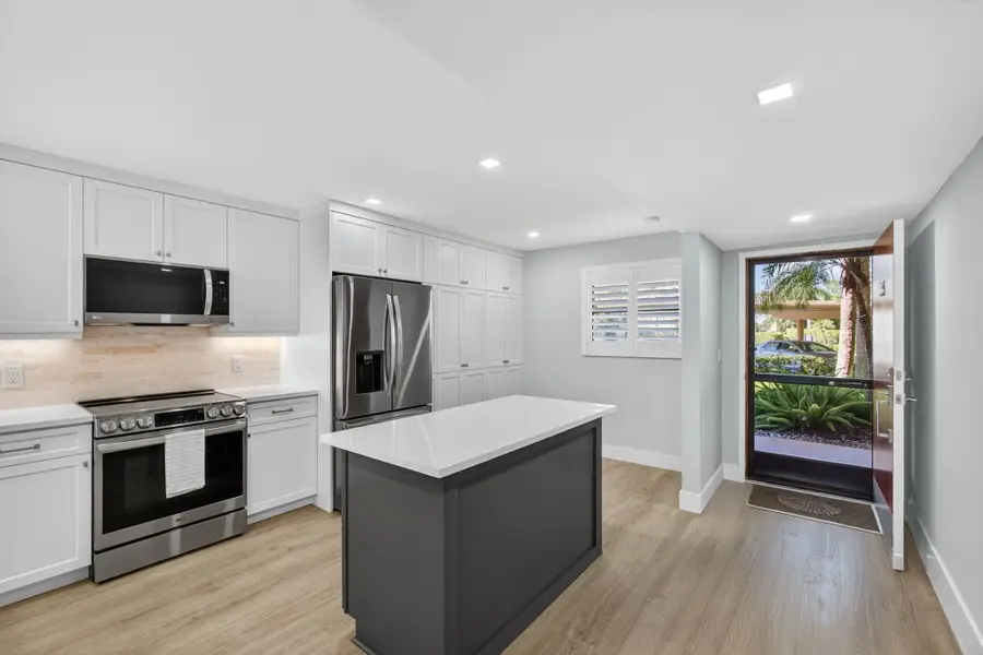 1030 Us Highway 1 Highway #105, North Palm Beach, FL 33408 - #2