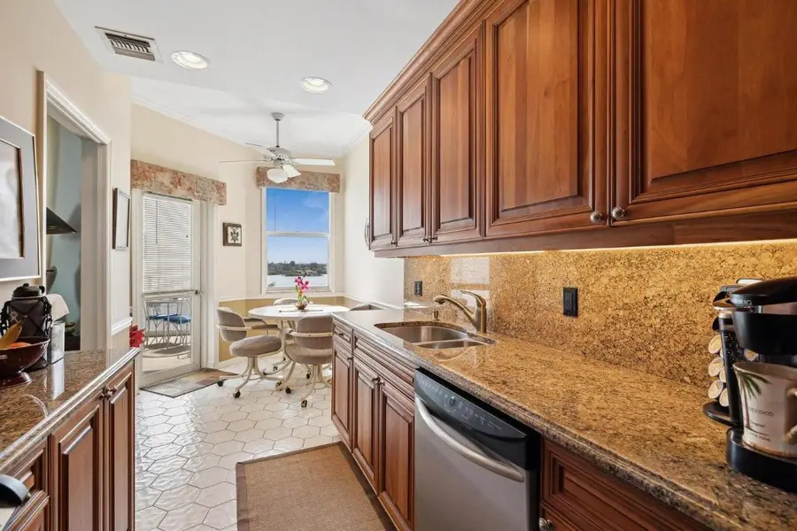 2860 S Ocean Boulevard #602, Palm Beach, FL 33480 - #3