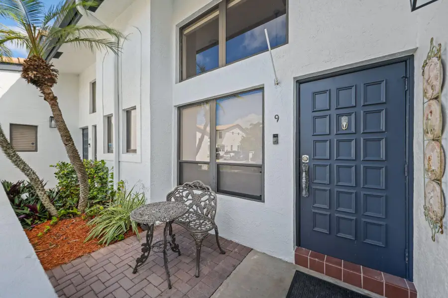 361 W Camino Real #9, Boca Raton, FL 33432 - #3