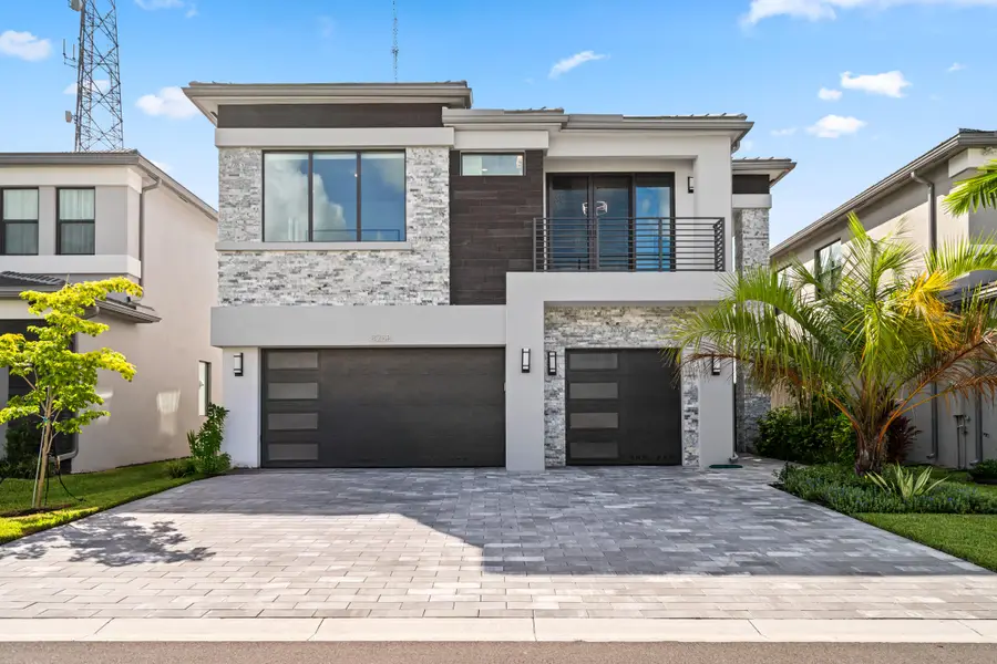 8258 Essex Country Club Drive, Boca Raton, FL 33434 - #2