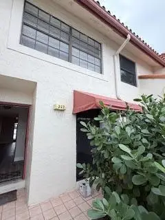 307 Liberty Court, Deerfield Beach, FL 33442 - #2