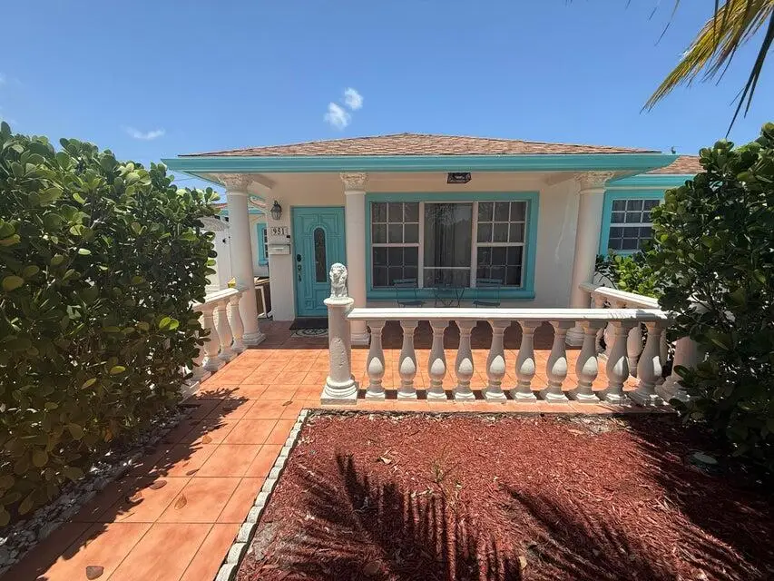 951 Green Street, West Palm Beach, FL 33405 - #2
