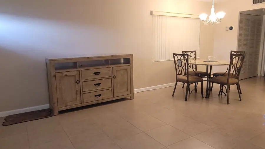 201 Coventry I, West Palm Beach, FL 33417 - #3