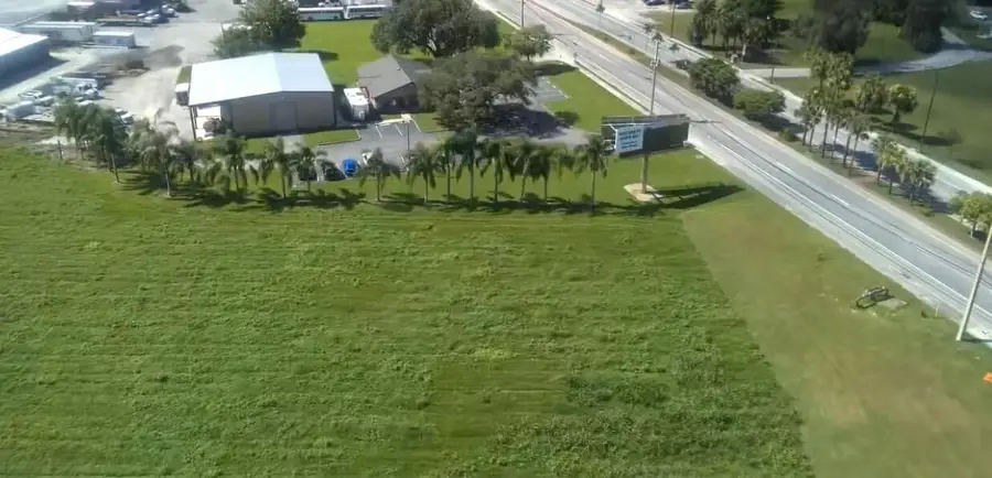 470 Us Hwy 27 N, South Bay, FL 33493 - #2