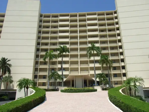 130 Lakeshore Drive #522, North Palm Beach, FL 33408