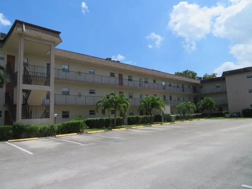 709 Lori Drive #211, Palm Springs, FL 33461 - #2