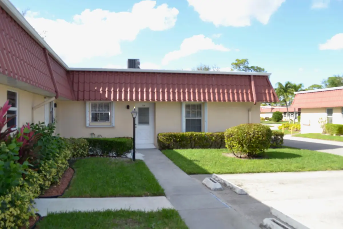 570 Laconia Circle, Lake Worth, FL 33467 - #1