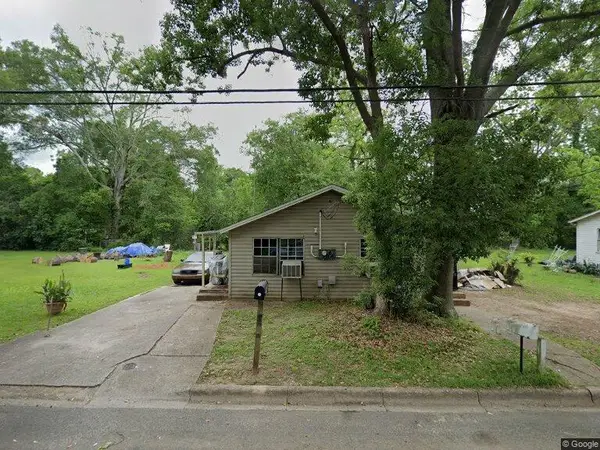 1400 Hernando Drive, Tallahassee, FL 32304