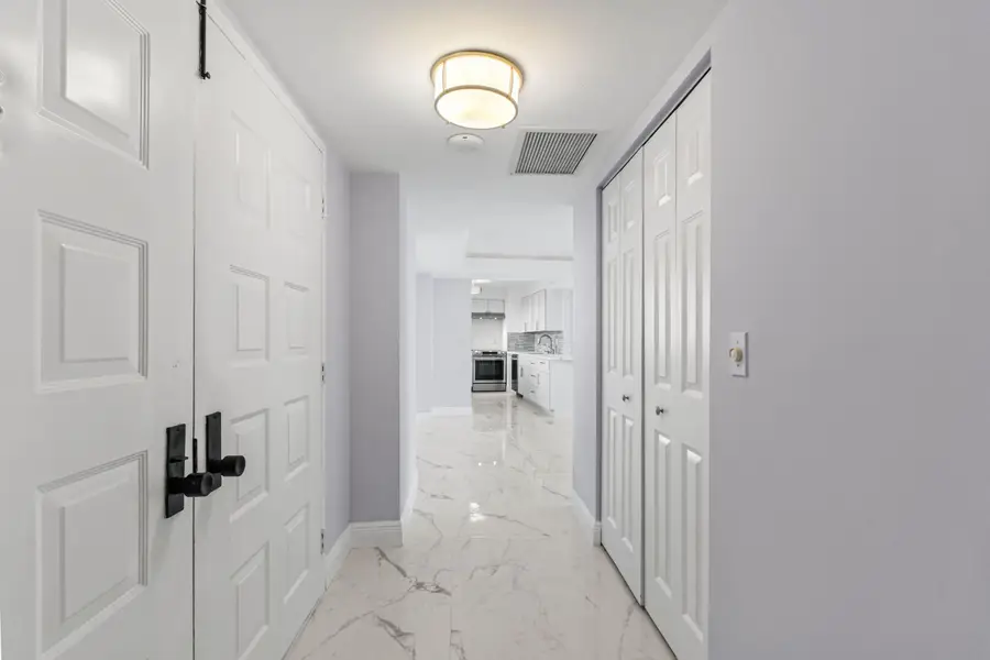 5200 N Flagler Drive #1404, West Palm Beach, FL 33407 - #3