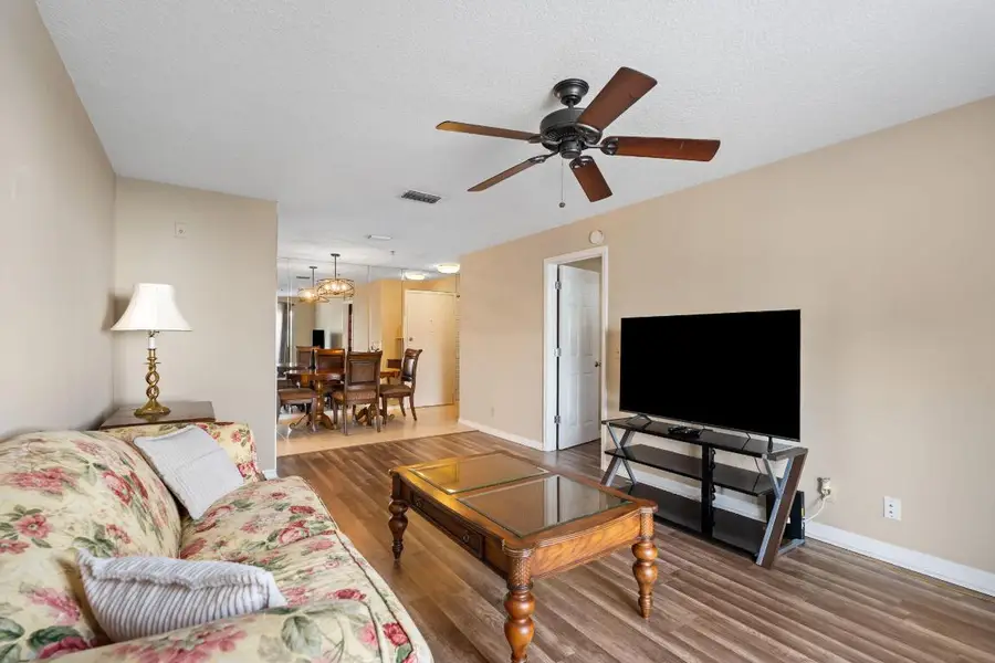 950 S Kanner Hwy # Un #E-24, Stuart, FL 34994 - #3