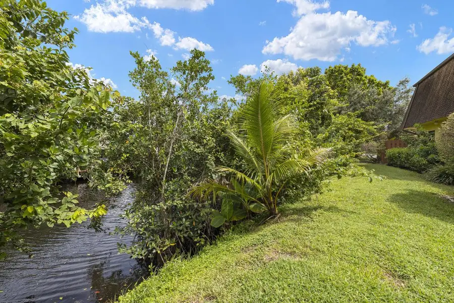 110 N Delaware Boulevard #18a, Jupiter, FL 33458 - #3