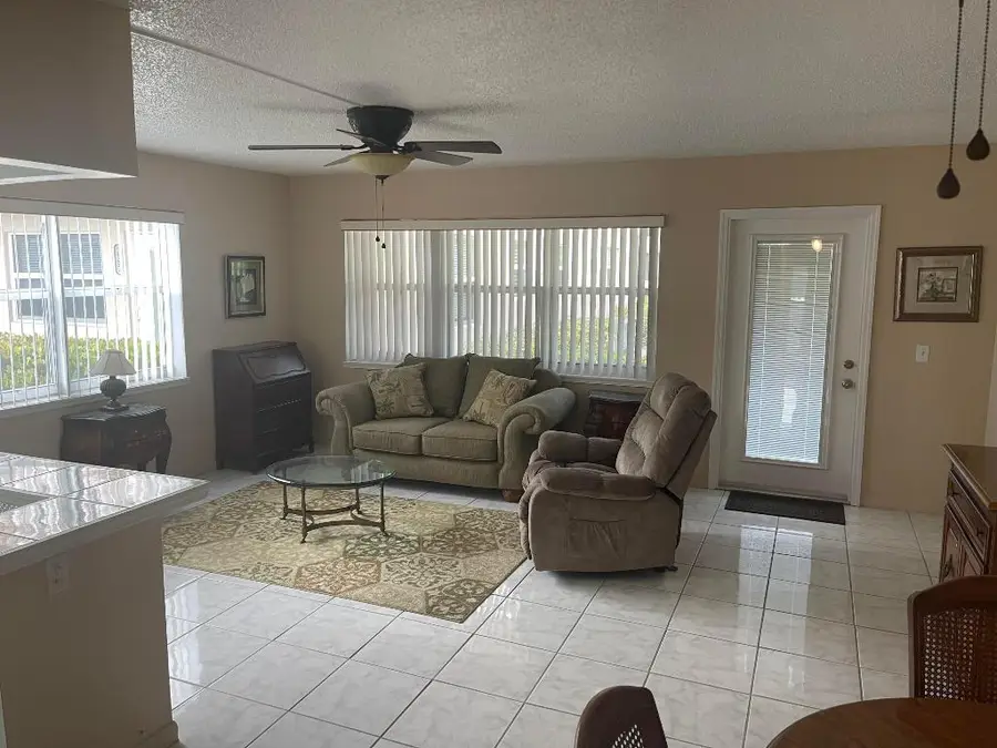 424 Chatham U, West Palm Beach, FL 33417 - #2