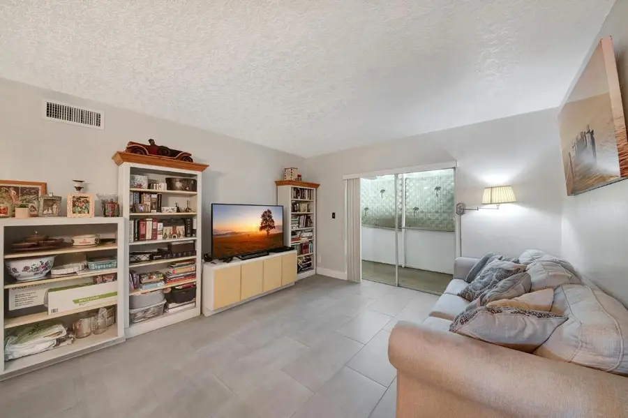 2812 S Garden Drive #109, Lake Worth, FL 33461 - #2