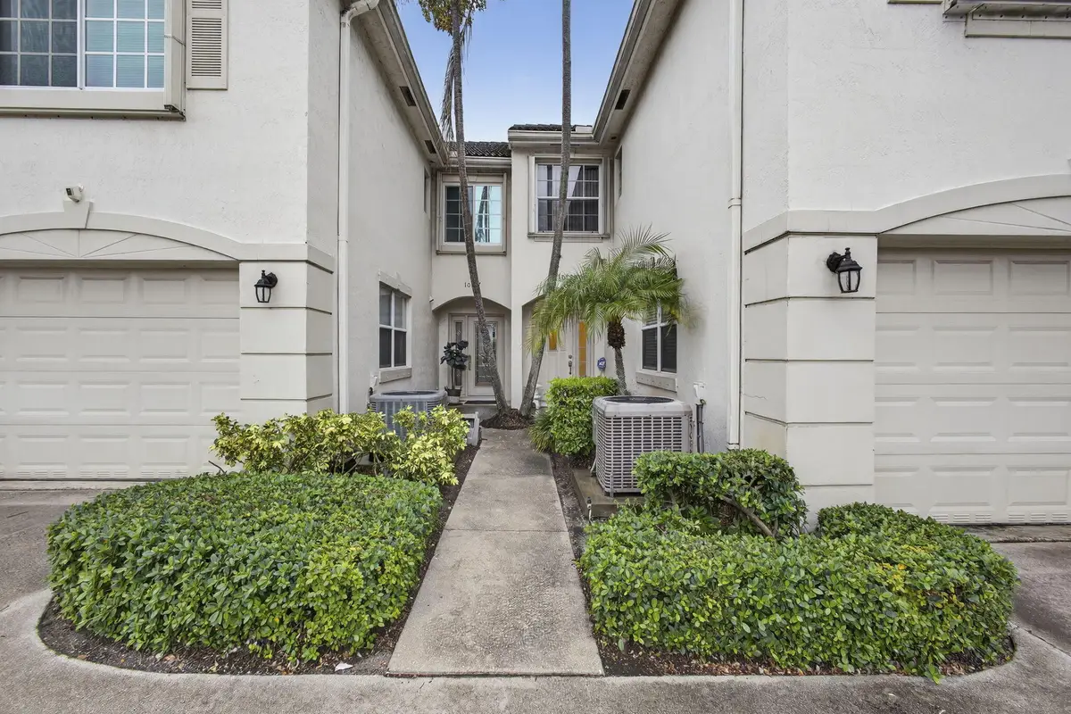 10129 N Military Trail, Palm Beach Gardens, FL 33410 - #1