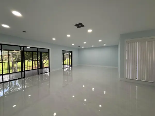 9266 Vista Del Lago #25h, Boca Raton, FL 33428