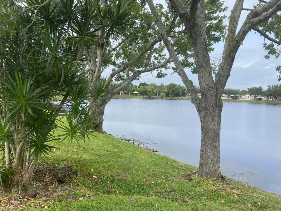 3 San Pablo Lane Lane, Port Saint Lucie, FL 34952 - #2