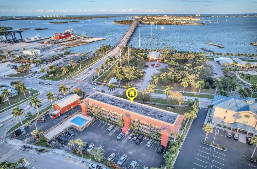 701 N Indian River Drive #105, Fort Pierce, FL 34950 - #3