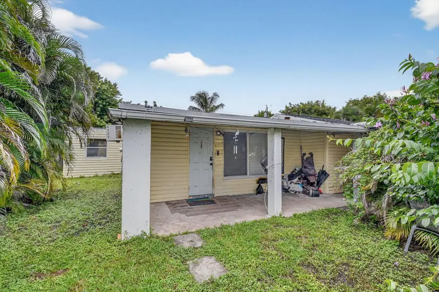 1079 Highview Road, Lake Worth, FL 33462 - #2