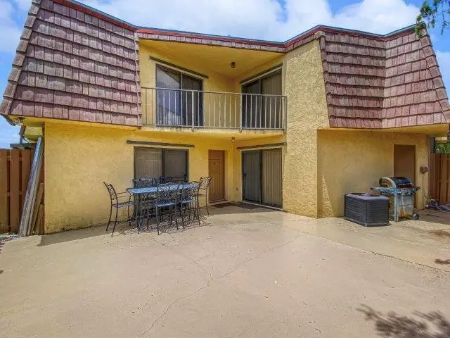 62 Springdale Circle, Palm Springs, FL 33461 - #2