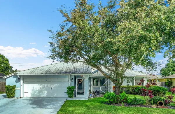 265 SE Todd Avenue, Port St Lucie, FL 34983