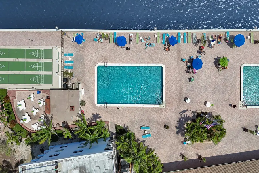 2000 S Federal Highway, Boynton Beach, FL 33435 - #3