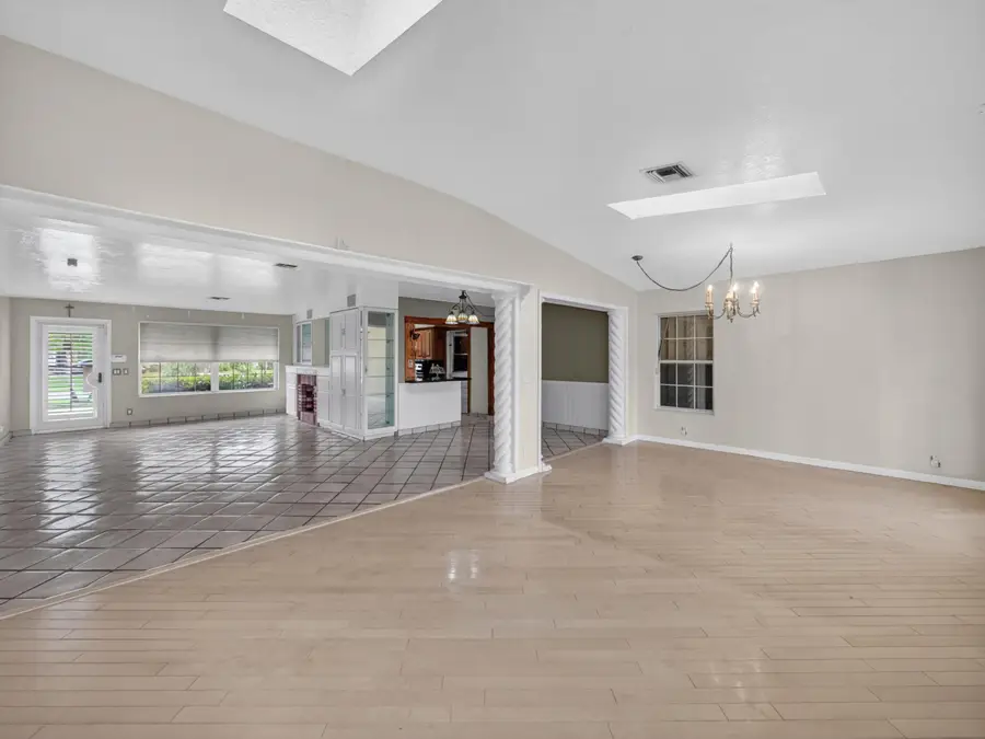 1401 Alpha Court N, West Palm Beach, FL 33406 - #3