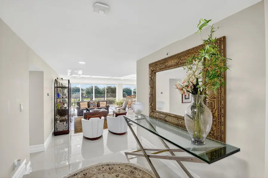 1900 Consulate Place #203, West Palm Beach, FL 33401 - #2