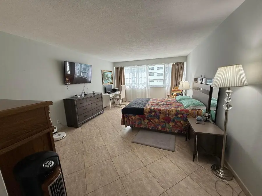 3430 Galt Ocean Drive #1209, Fort Lauderdale, FL 33308 - #3