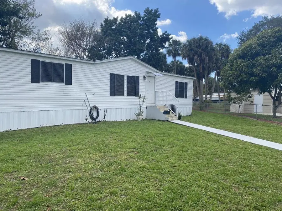 1531 Drexel Rd, Lot 304, West Palm Beach, FL 33417 - #3